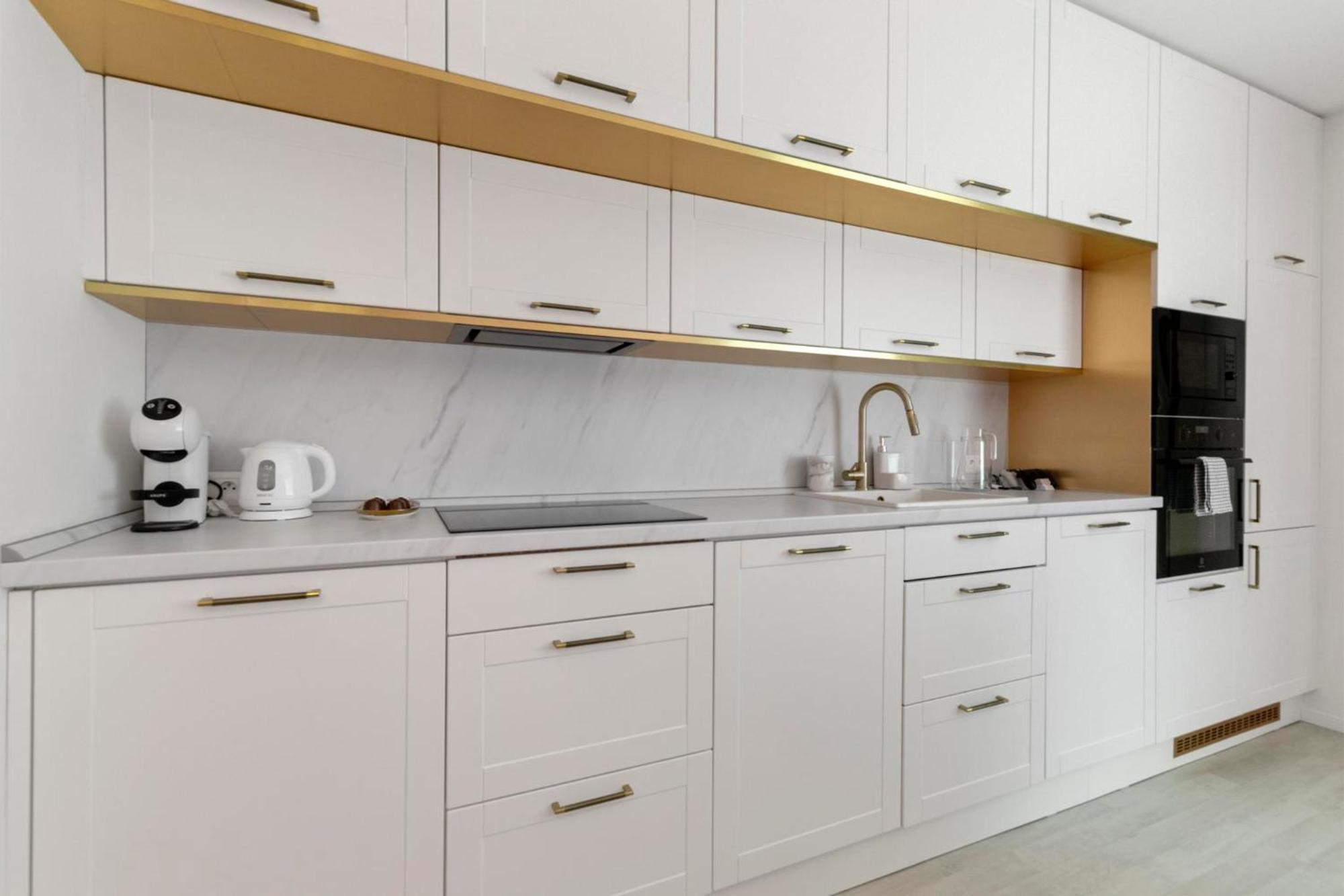 Lam Pink - Jacuzzi - Ac - Ps4 Apartment Bratislava Bagian luar foto